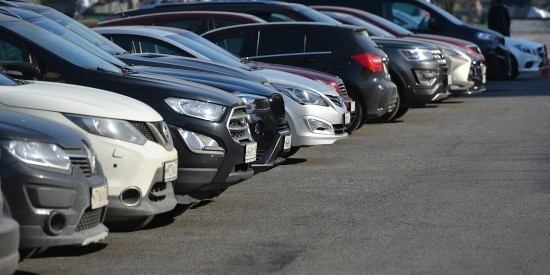Дептранс расширил зону платной парковки в Черемушках
