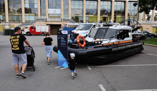 Московские спасатели на водных объектах ждут вас на Форуме-фестивале «Территория будущего. Москва 2030»