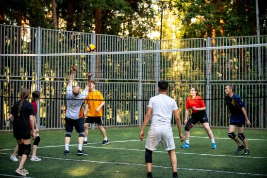 Тренировки по волейболу проведут по программе «Мой спортивный район» в трех районах ЮЗАО