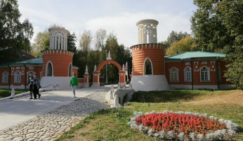 Жемчужина нашего округа. Один из старейших парков Москвы «Усадьба Воронцово» отметит 500 лет