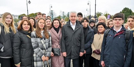 Собянин открыл Кадашевскую набережную после комплексного благоустройства