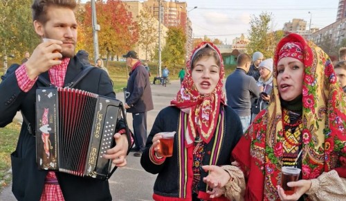 В народном парке «Надежда» прошел праздник «Русский двор»