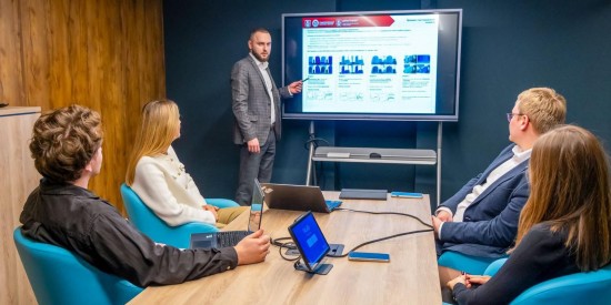 Собянин рассказал, какие решения разрабатывают в Центре ИИ в градостроительстве