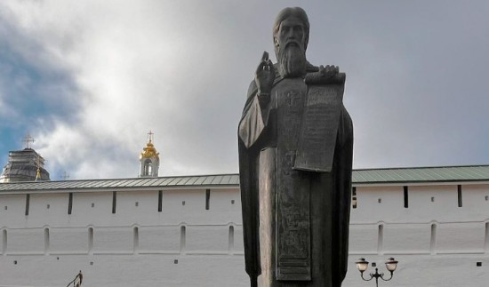 Прихожане храма святых князей Бориса и Глеба в Зюзине совершили поездку в Свято-Троицкую Сергиеву Лавру