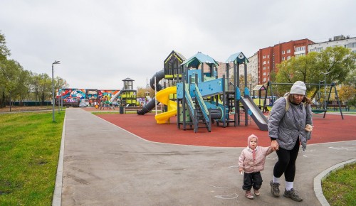 Собянин рассказал о благоустройстве жилых кварталов и скверов на востоке Москвы