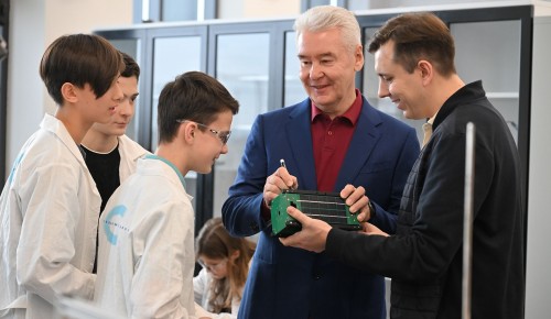 Собянин рассказал, какие социальные объекты строят в ЗАО по программе реновации