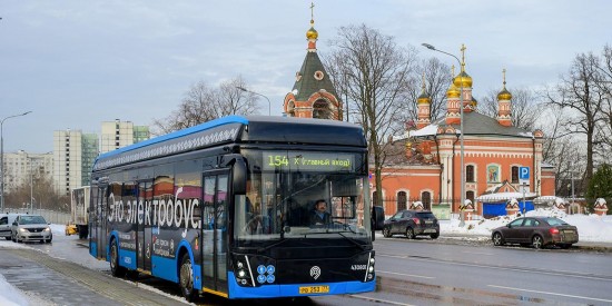 На четыре маршрута в Южном Бутове вышли электробусы