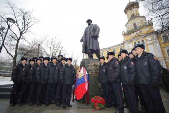 В Москве появился памятник криминалисту и сыщику Аркадию Кошко