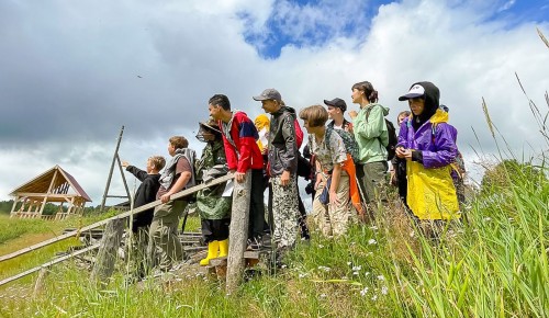 Юные экологи изучают природу и проводят эксперименты для космоса в Московском дворце пионеров