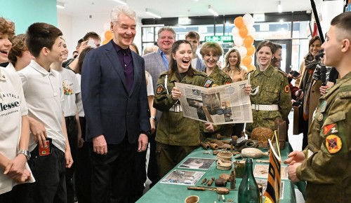 Собянин сообщил об открытии школы, детского сада и здания суда в ТиНАО