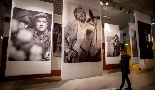 Смоктуновскому посвящается: новая выставка открылась на ВДНХ