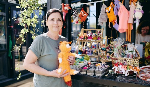 Благотворительная ярмарка в рамках фестиваля «Пасхальный дар» открылась у метро «Новые Черемушки»