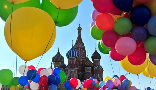 Майские праздники 2025: как работаем и отдыхаем