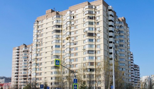 Завершен капитальный ремонт 16-этажки на бульваре Дмитрия Донского