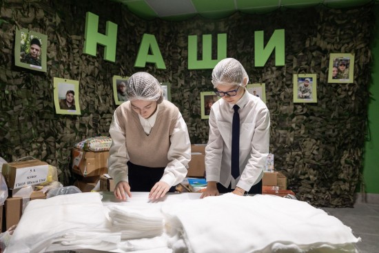 Школа №1694 «Ясенево» провела патриотические акции ко Дню Победы