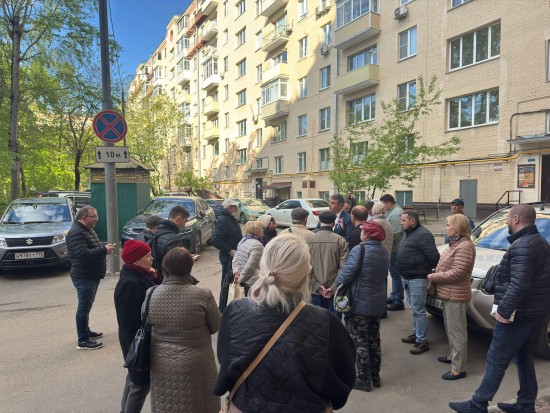 В Ломоносовском районе прошел обход территории