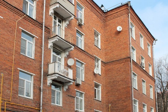 В 2025 году отреставрируют фасад кирпичной пятиэтажки на Новочеремушкинской улице