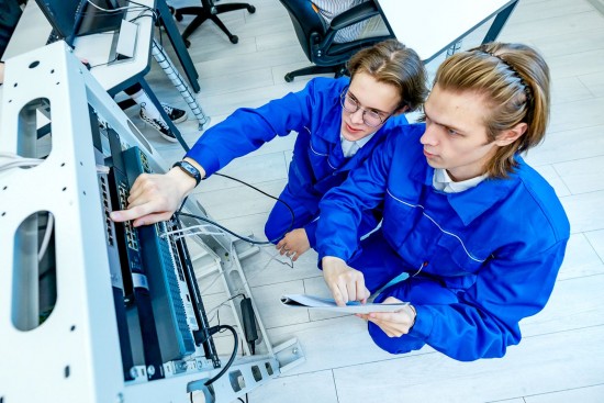 Собянин рассказал о новых направлениях обучения в московских колледжах 