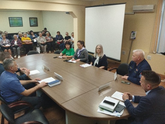 Сотрудники ГОЧСиПБ организовали профилактическое мероприятие по противопожарной безопасности в многоквартирных домах