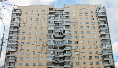 В Зюзине обновят дом на ул. Керченская по технологии «мокрый фасад»