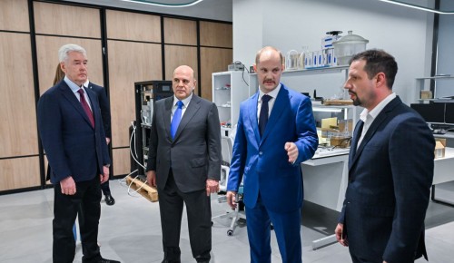 Михаил Мишустин и Сергей Собянин осмотрели работу кластера «Ломоносов»