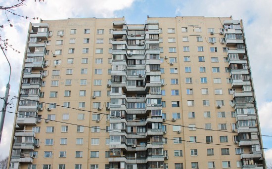 В Зюзине обновят дом на ул. Керченская по технологии «мокрый фасад»