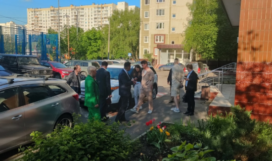 Глава управы Северного Бутова совершил обход дворов на улице Академика Глушко