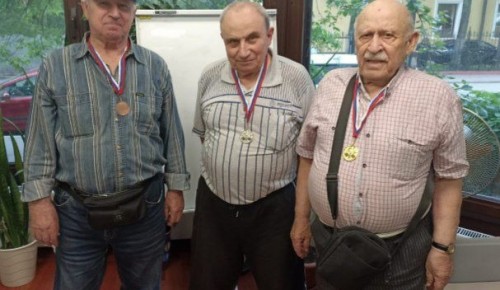 В Академическом районе прошел шахматный турнир «Белый Ферзь»