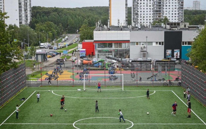 Спортплощадки на ул. Рокотова появились благодаря предложениям горожан