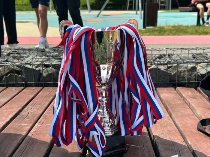 Вышли побеждать: футбольный турнир в честь Дня России прошел в Северном Бутове