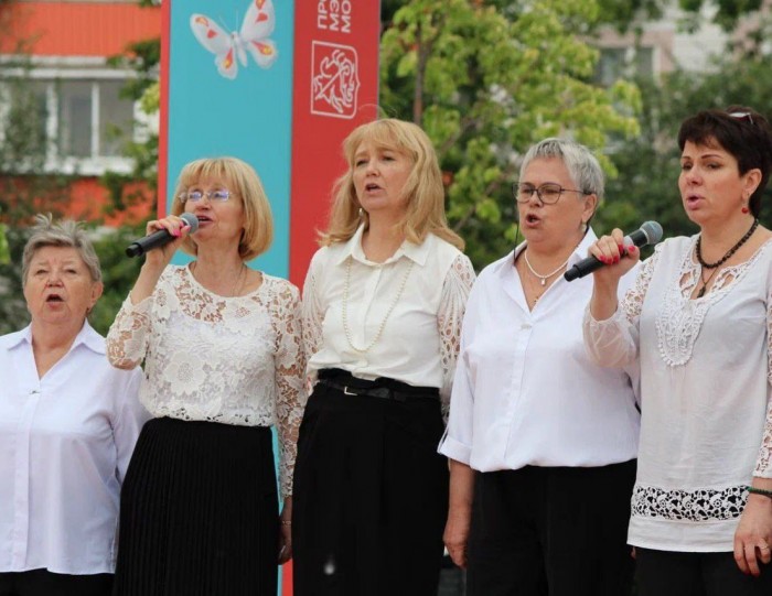 В Черемушках прошла праздничная программа «Многоликая моя Россия»