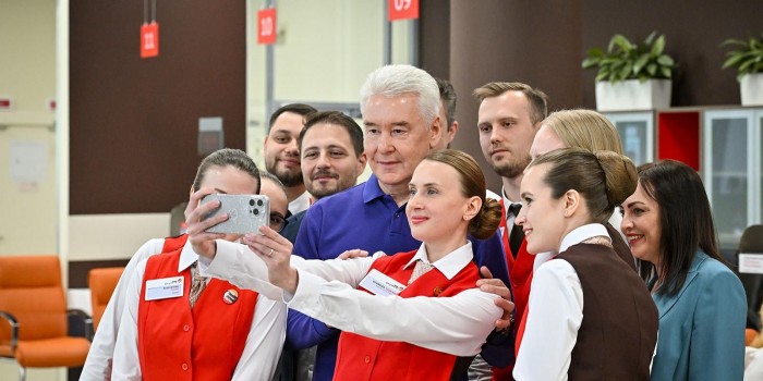 Сергей Собянин открыл новый офис «Мои документы» в районе Аэропорт