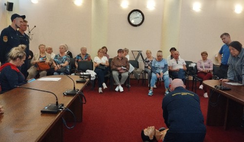 В Ясенево провели занятие по первой помощи
