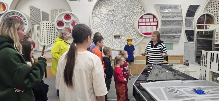 Экскурсию для школьников провели в музее пожарной охраны