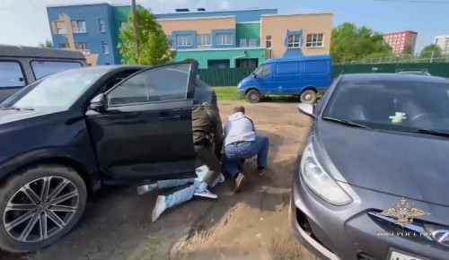 Столичные полицейские задержали подозреваемых в пособничестве телефонным мошенникам