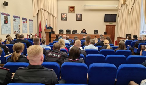 В УВД по ЮЗАО столицы личному составу в рамках ГПИ напомнили об обязательном соблюдении требований пожарной безопасности