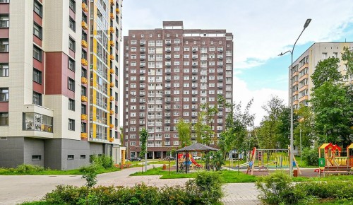 Жители Котловки начали переезд в новые квартиры по программе реновации