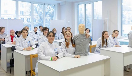 Собянин: 34 вуза стали партнерами программы предпрофессиональных каникул