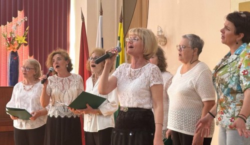 В районе Котловка ярко отметили День семьи, любви и верности