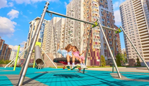 Южное Бутово лидирует по обновлению детских площадок в ЮЗАО