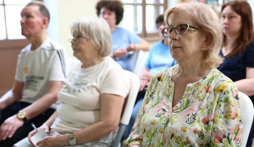 В усадьбе на Перекопской прошли встречи с офтальмологами