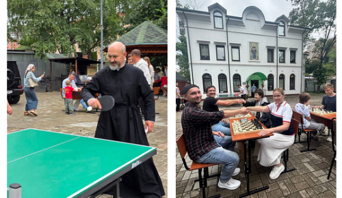 В храме Киево-Печерских отцев прошли интеллектуальные соревнования