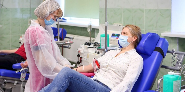 Заммэра Ракова: Москвичи провели около 13 тысяч донаций с начала года на местах работы или учебы