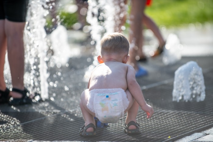 Знойная жара до +35°C и резкое похолодание: погода в Москве с 28 июля по 3 августа