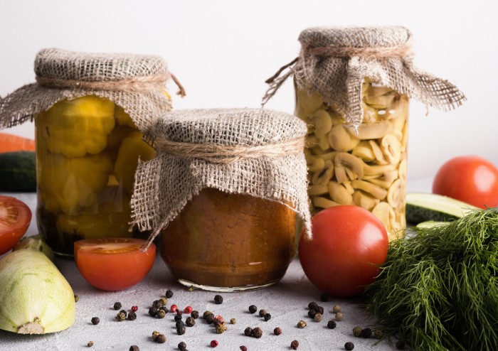 Заготовки на зиму: топ-3 простых и вкусных рецептов кабачковой икры