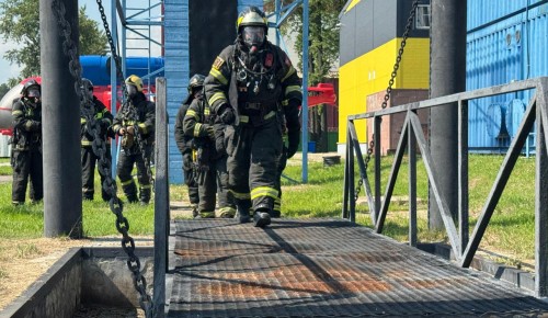 Прошла тренировка личного состава на огневой полосе психологической подготовки