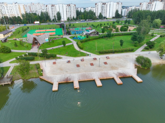 На берегах Черневского пруда обустроили новые пляжные зоны