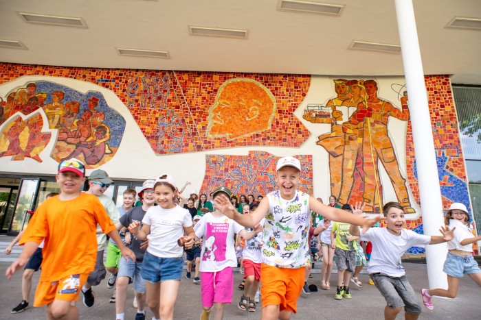 Профильная четверть: чему учат детей в городском лагере на Воробьевых горах?