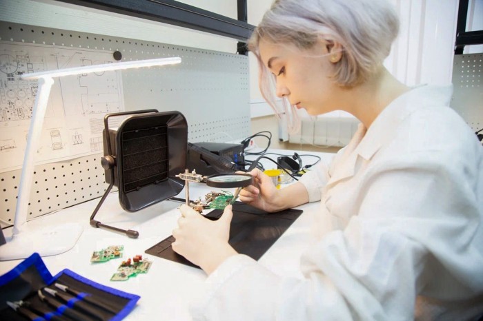 Собянин рассказал, как город готовит специалистов для электронной промышленности