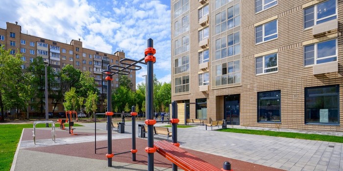 В ЮЗАО завершается благоустройство почти 300 дворов